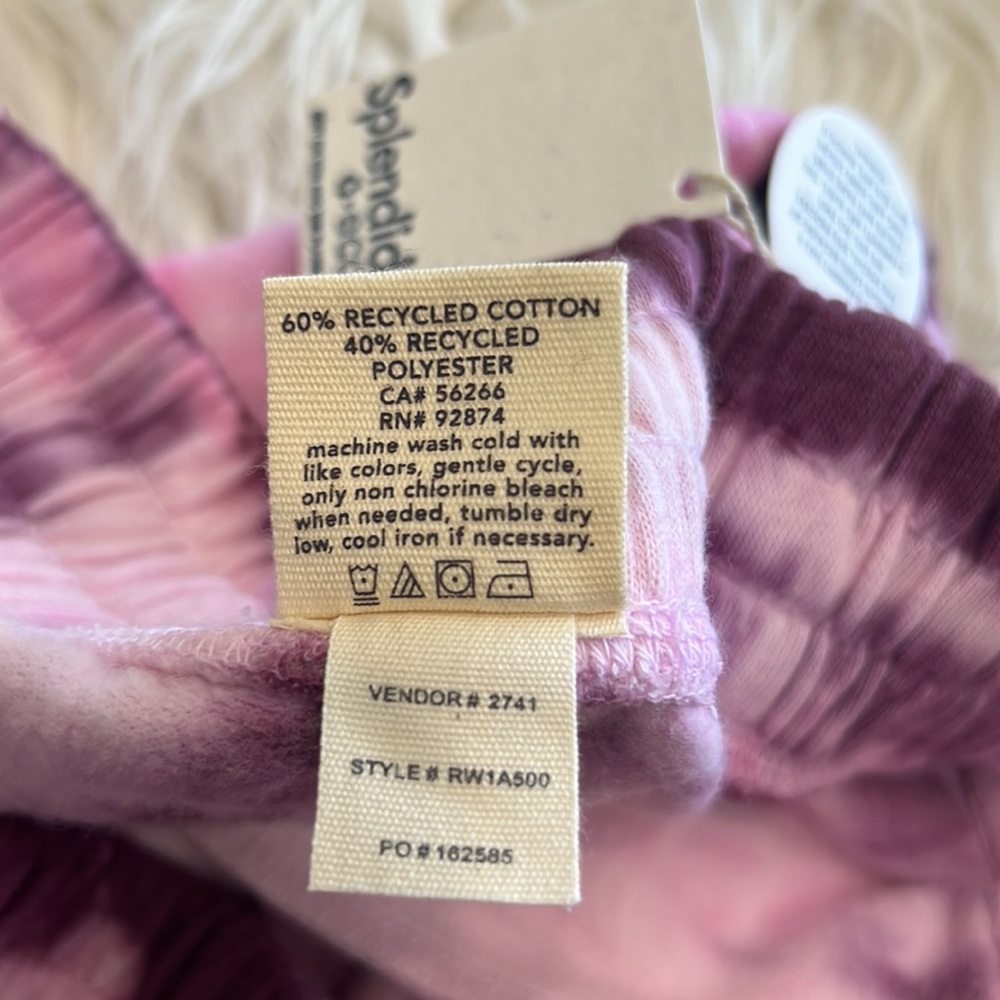 Splendid - Picture 6 of 6